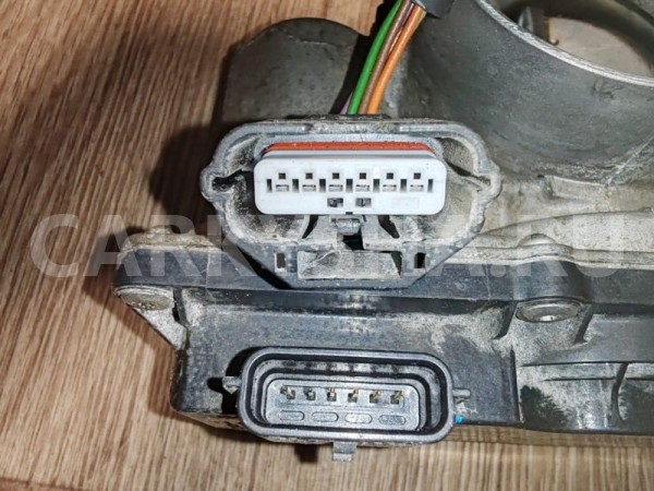 Стеклоподъемник двери Nissan Terrano 2018 827208112R F4R, задний правый Nissan Terrano 