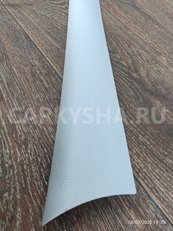 Обшивка стойки лобового правая Лада Largus 2019 769118975R 21129 ВАЗ (Lada) 2112 