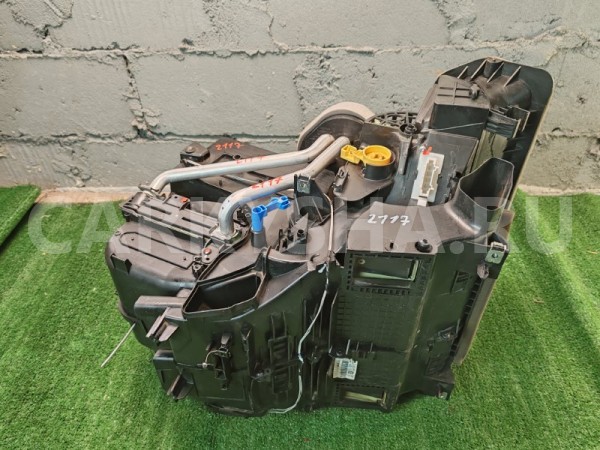 Корпус печки Lada X-Ray 2019 272705241R 21129 ВАЗ (Lada) 2112 