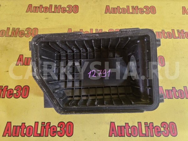 Корпус воздушного фильтра Kia Cee'd 