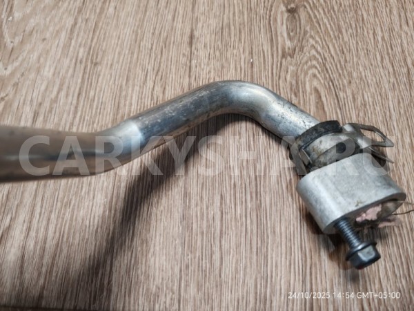 Трубка кондиционера Nissan Terrano 2018 924800470R F4R Nissan Terrano 