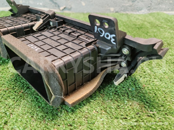 Дефлектор центральный Kia Rio 2013 974104X000WK СЕДАН G4FA Kia Rio 