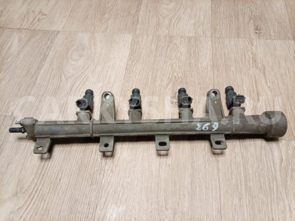 Рампа с форсунками Hyundai Getz 2008 3530426610 G4EE Hyundai Getz 