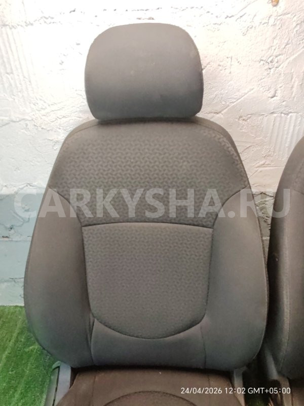 Сиденья комплект Kia Rio 2013 881004Y010CEY СЕДАН G4FA, передняя Kia Rio 