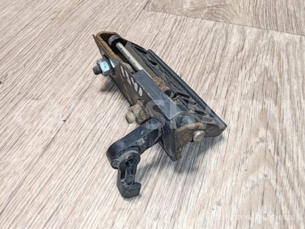 Ручка багажника Hyundai Getz 2008 817201C000 G4EE Hyundai Getz 