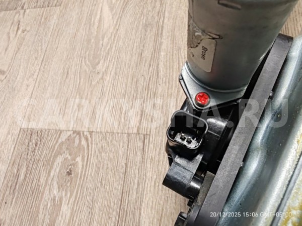 Стеклоподъемник Lada X-Ray 2017 807201362R 21179, передний правый ВАЗ (Lada) XRAY 