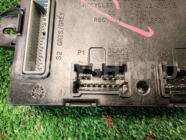 Блок комфорта Lada X-Ray 2019 284B13555R 21129 ВАЗ (Lada) 2112 