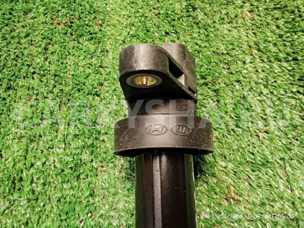 Катушка зажигания Kia Ceed 2022 273012B010 УНИВЕРСАЛ G4FG Kia Cee'd 