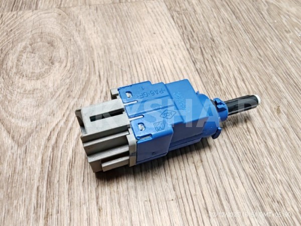 Датчик педали сцепления Renault Sandero Stepway 2015 253255192R К4М Renault Sandero 