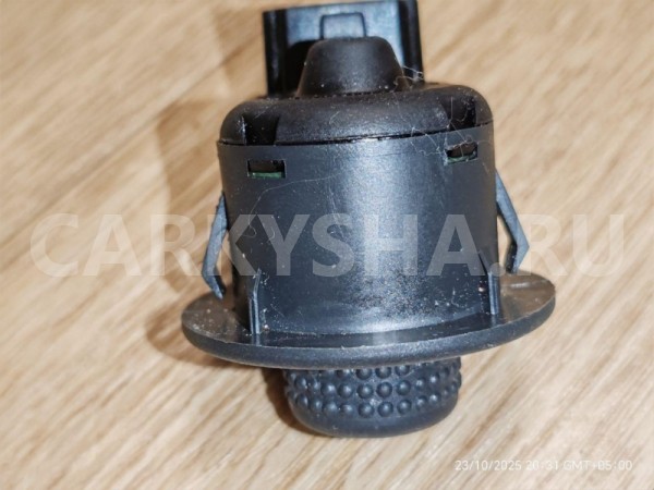 Блок управления зеркалами Nissan Terrano 2018 255706283R F4R Nissan Terrano 