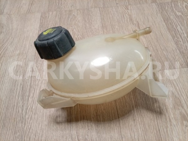 Бачок расширительный Renault Sandero Stepway 2015 217104354R К4М Renault Sandero 