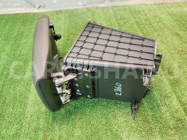 Крышка подлокотника Kia Ceed 2022 84660J7000WK УНИВЕРСАЛ G4FG Kia Cee'd 