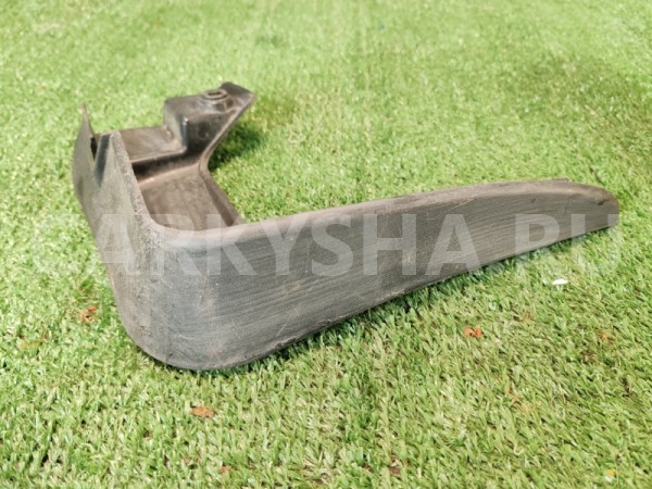 Брызговик Kia Ceed 2017 86832A2000 УНИВЕРСАЛ G4LC, передний правый Kia Cee'd 