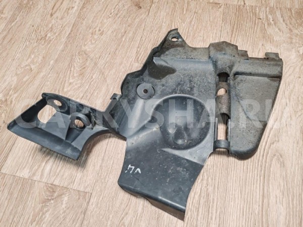 Пыльник двигателя Nissan Terrano 2018 638318745R F4R, левый Nissan Terrano 