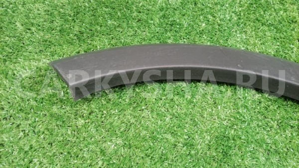 Накладка крыла задняя правая Renault Sandero 2019 Renault Sandero 