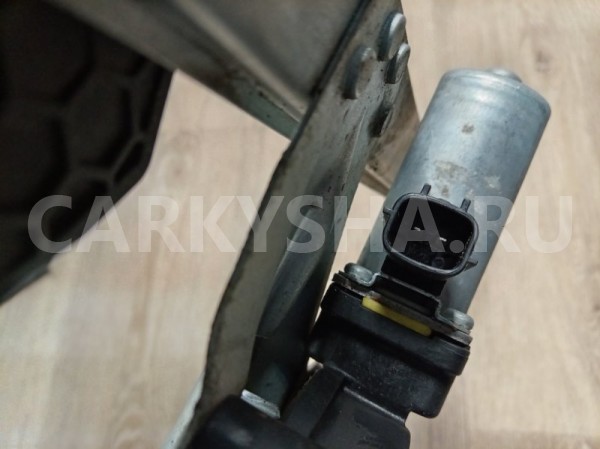 Стеклоподъемник Renault Sandero Stepway 2015 807213282R К4М, передний левый Renault Sandero 